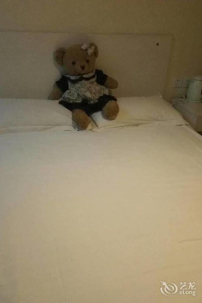 Luoyang Love Me Fashion Hotel Екстер'єр фото